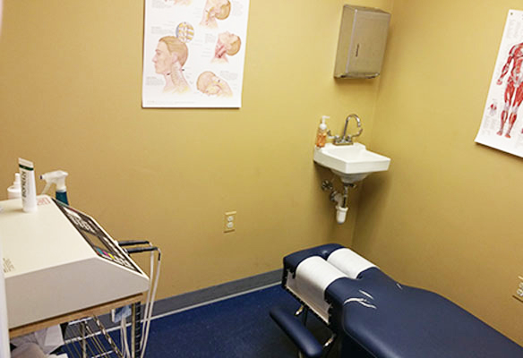 Chiropractic Laurel MD Adjustment Room