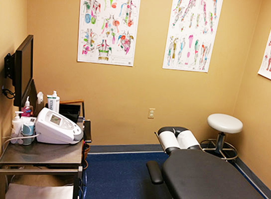 Chiropractic Laurel MD Clinic Room